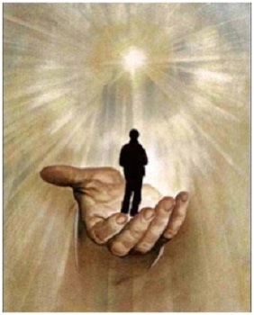 un homme dans la main de Dieu