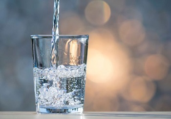 un verre d’eau que l’on donne ou pas peut faire toute la différence